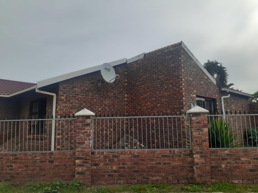 3 Bedroom Property for Sale in Algoa Park Eastern Cape